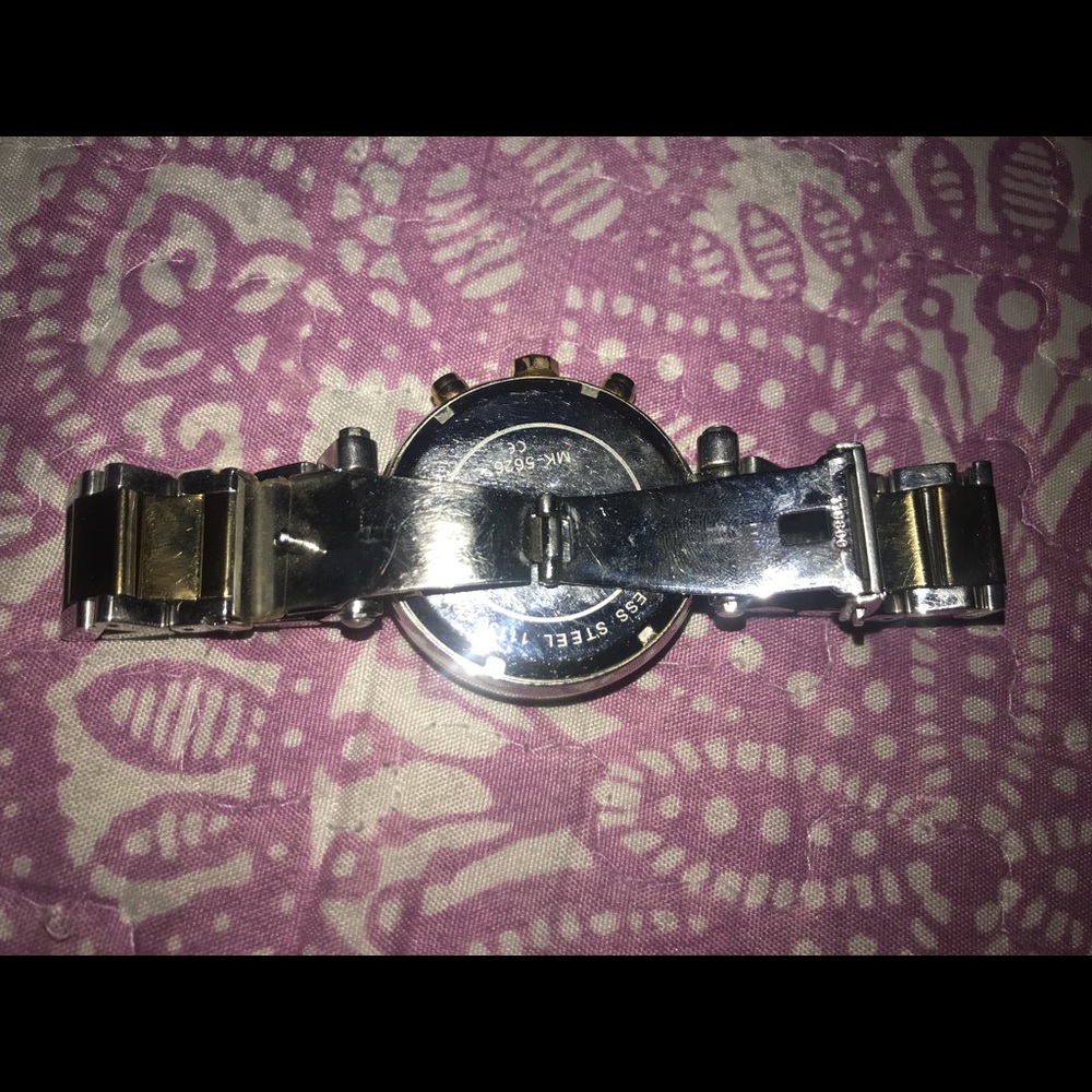 Mk Watch - Picture 4 of 4